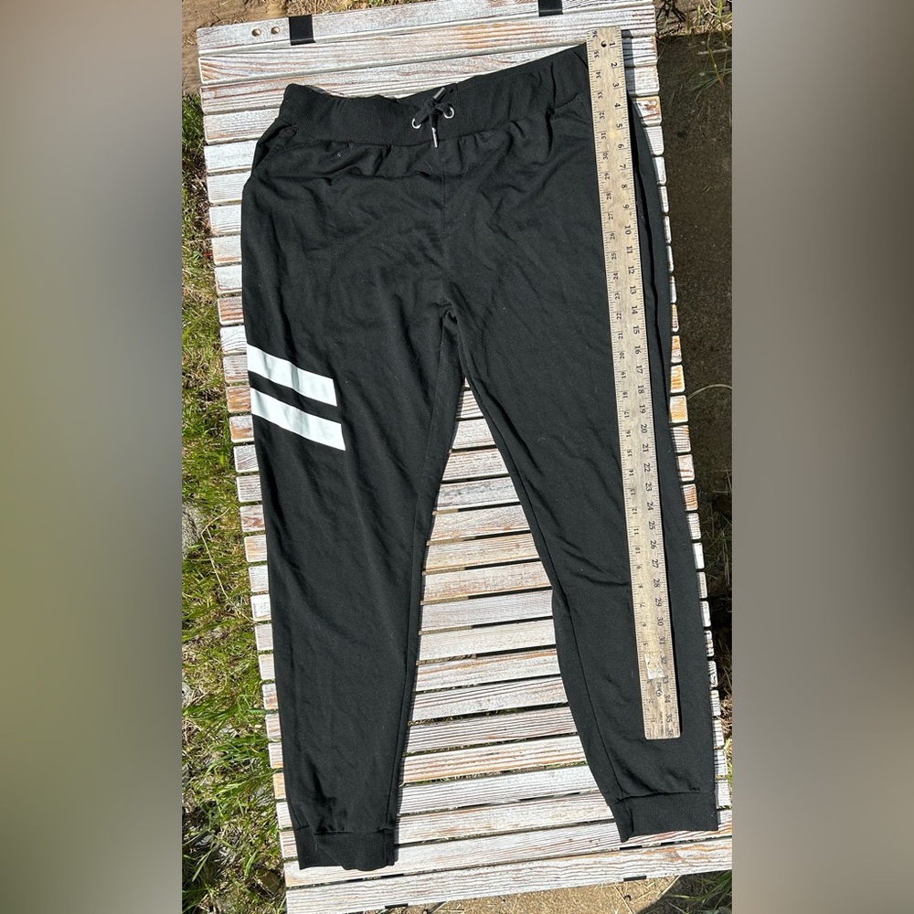 Black sweat pants